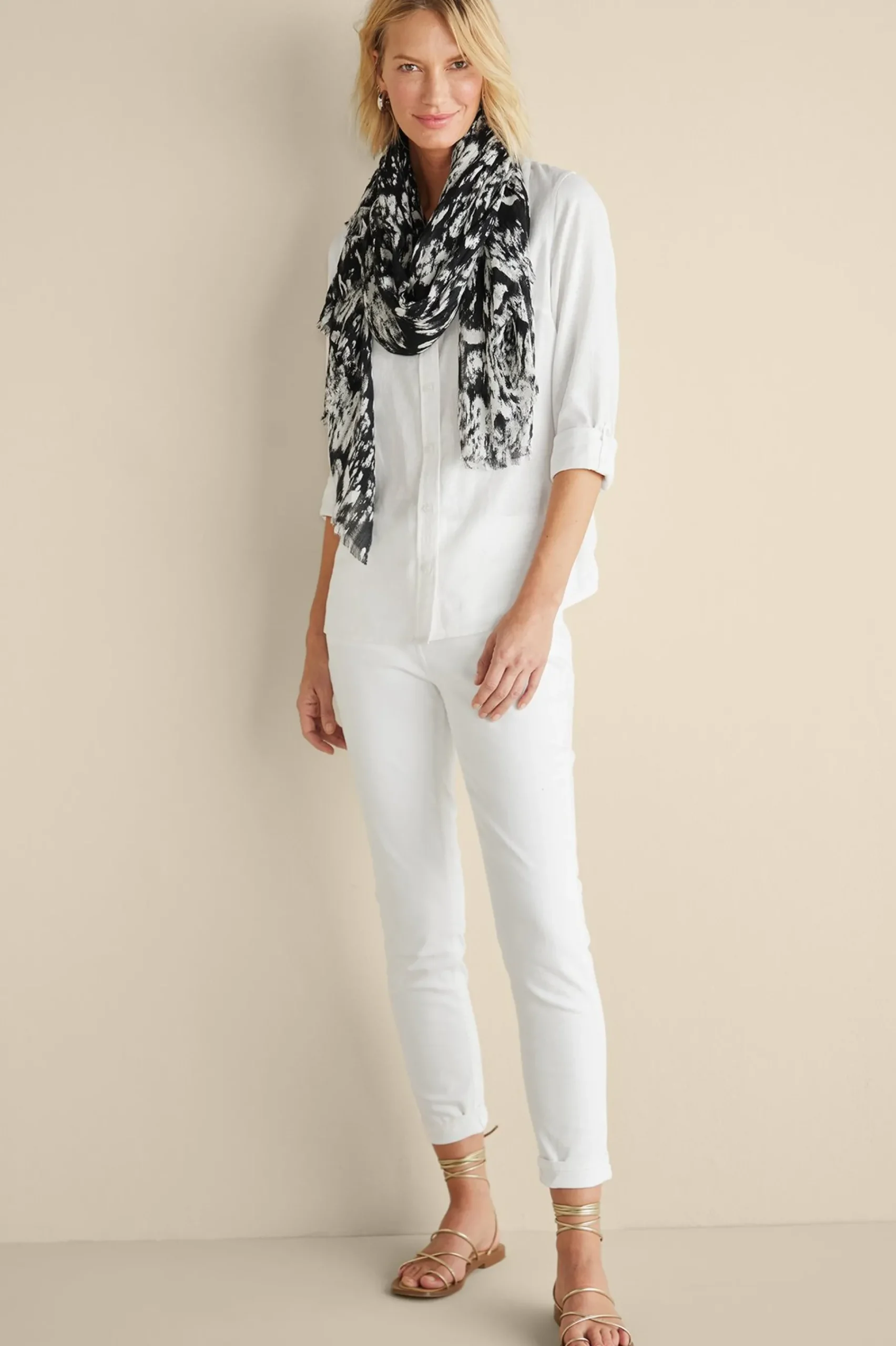 Soft Surroundings Alba Ikat Wrap Scarf> Scarves & Wraps