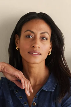 Soft Surroundings Ashley Knot Earring><noscript><img width=