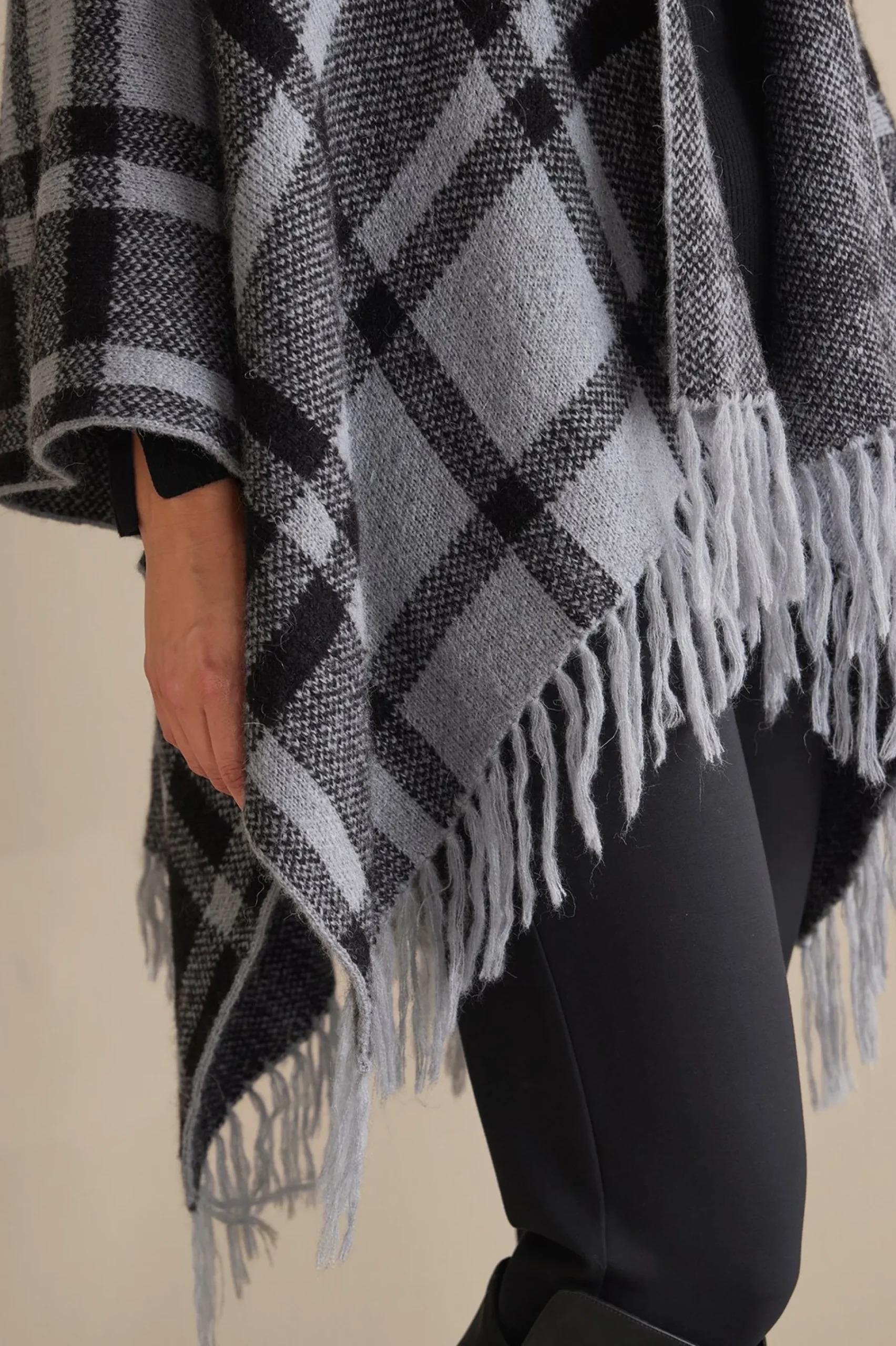 Soft Surroundings Demetria Plaid Poncho with Fur Collar> Scarves & Wraps