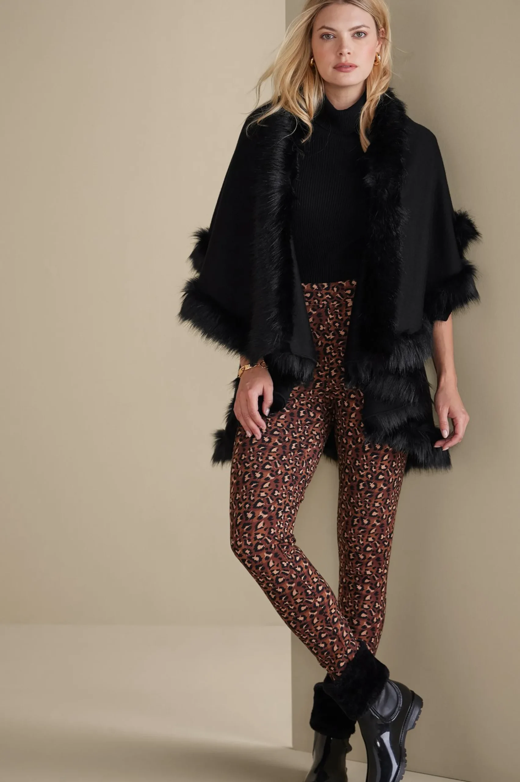 Soft Surroundings Kamaria Wrap> Scarves & Wraps