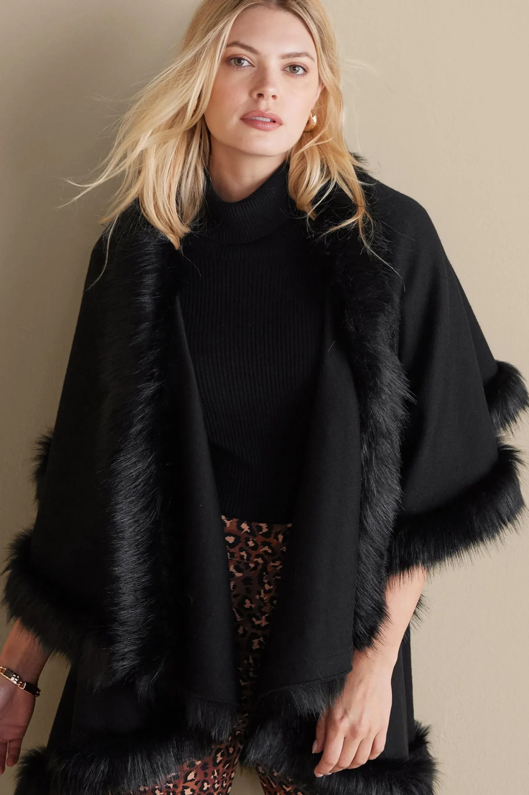 Soft Surroundings Kamaria Wrap> Scarves & Wraps