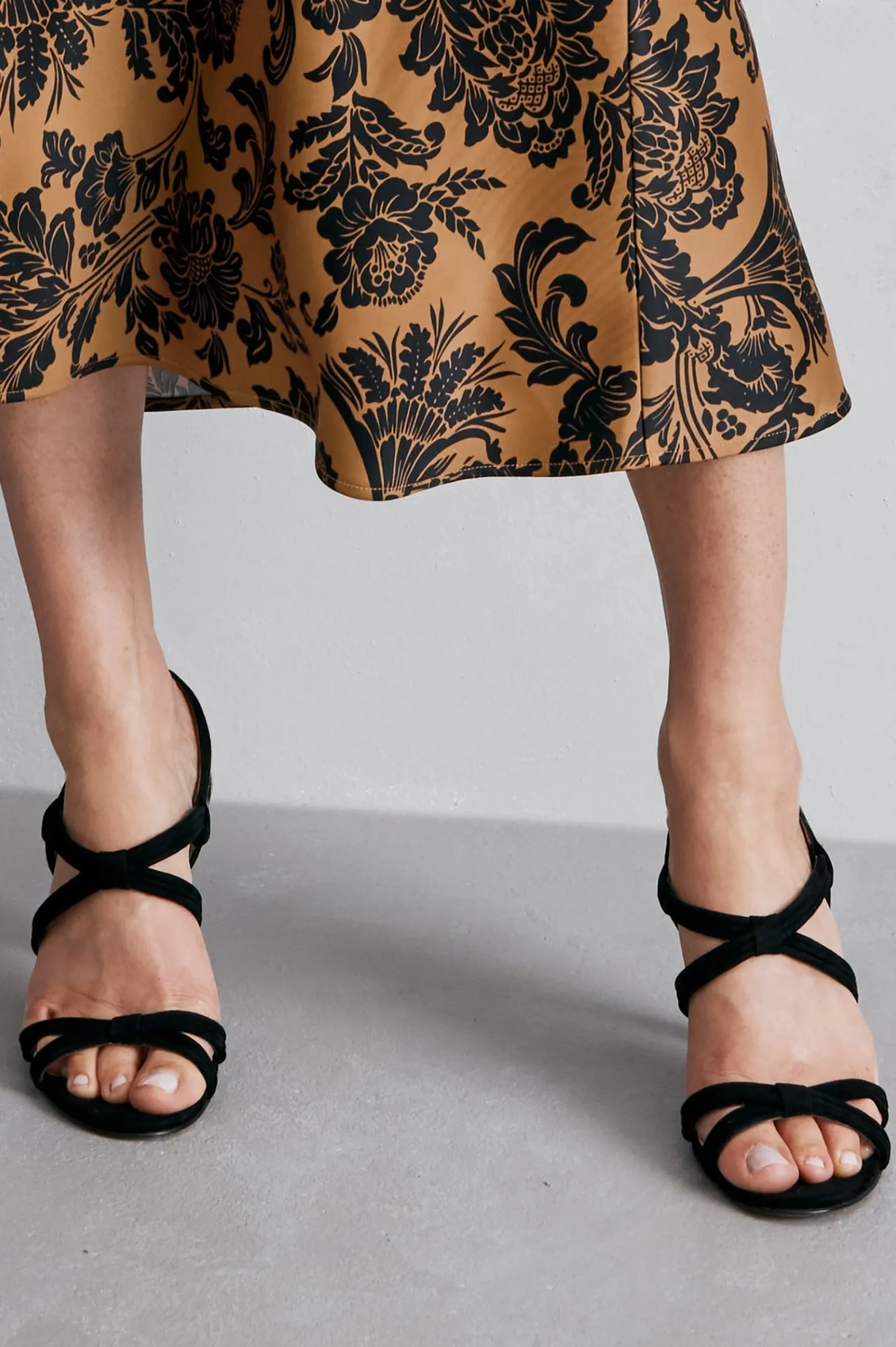 Soft Surroundings Pelle Moda Wayve Strappy Sandal> sandals