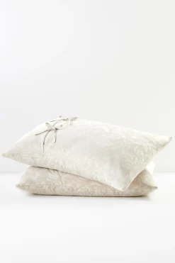 Soft Surroundings Rosalyn Damask Sham> pillowcases & shams