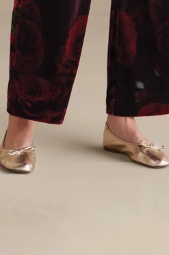 Soft Surroundings Schutz Arissa Bow Ballet Flat> flats